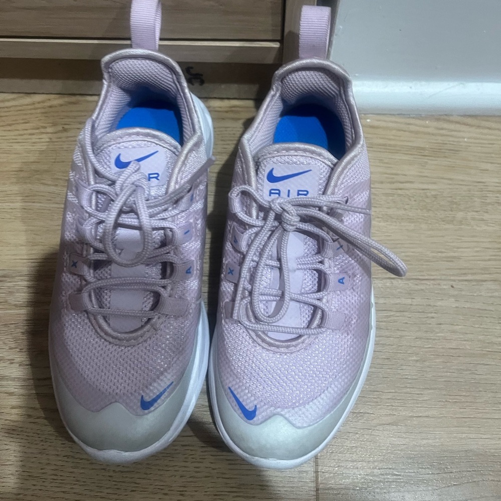 Nike Toddler Girls Sneakers size 12 - Picture 3 of 4